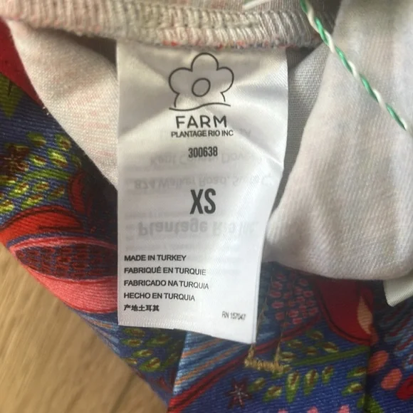 Farm Rio Blue Macaw Flight Pants NWT - Picture 12 of 13